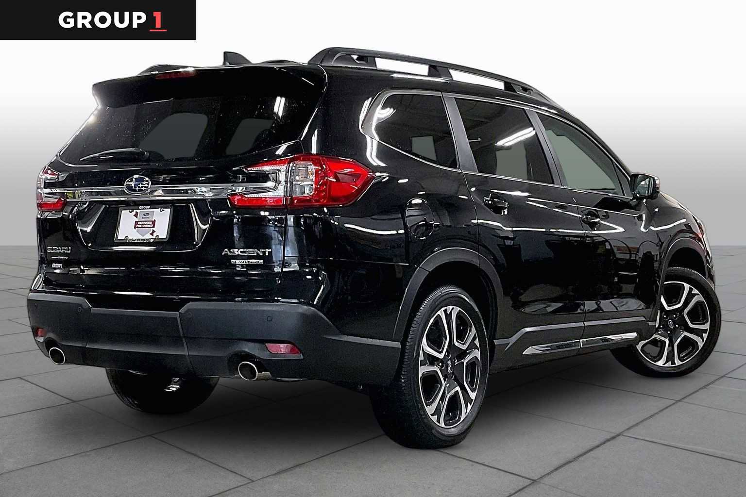 Used 2023 Subaru Ascent Limited w/ Technology Package AWD/4WD image 13