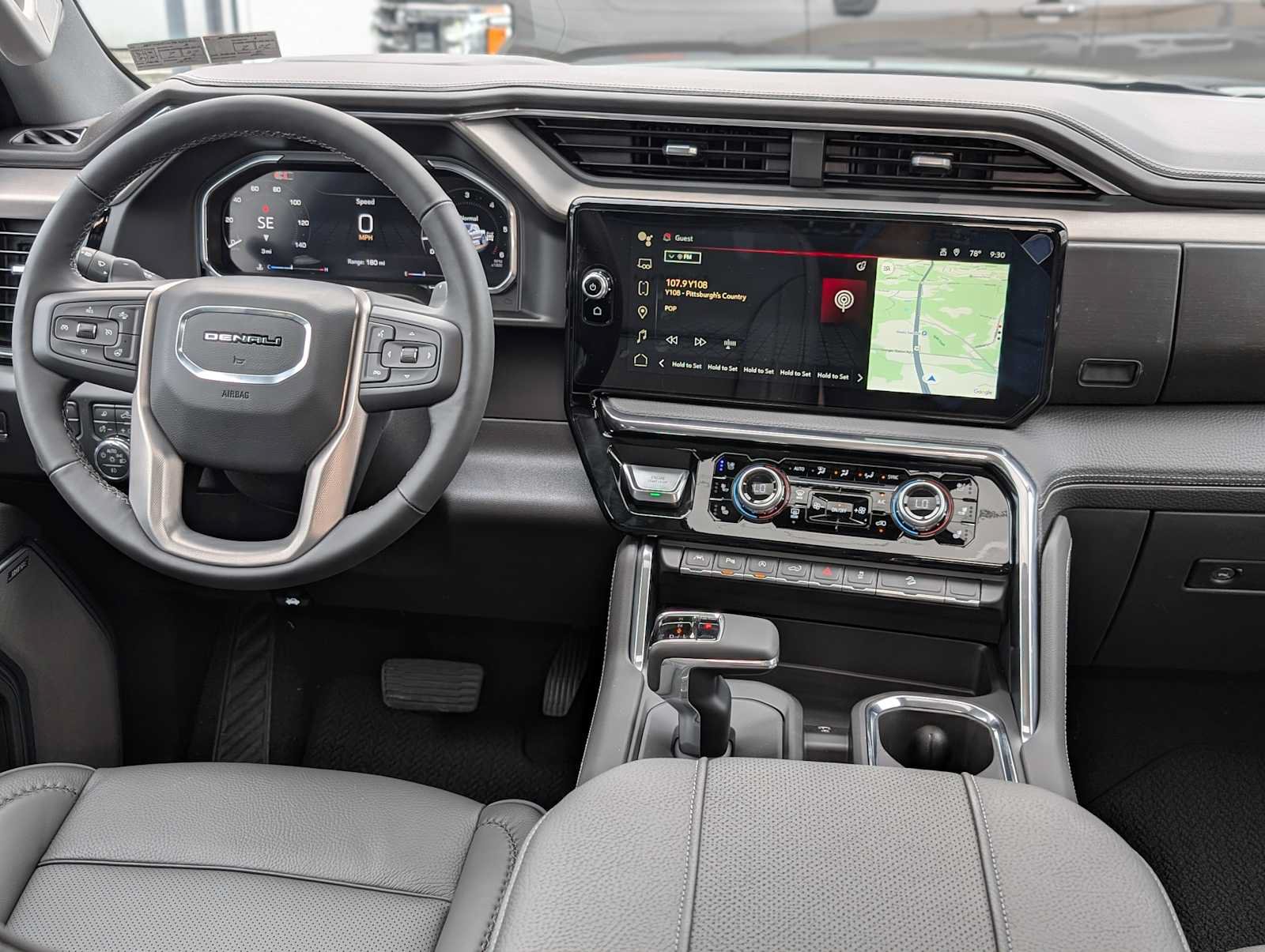 New 2026 GMC Sierra 1500 Denali w/ Technology Package AWD/4WD image 5