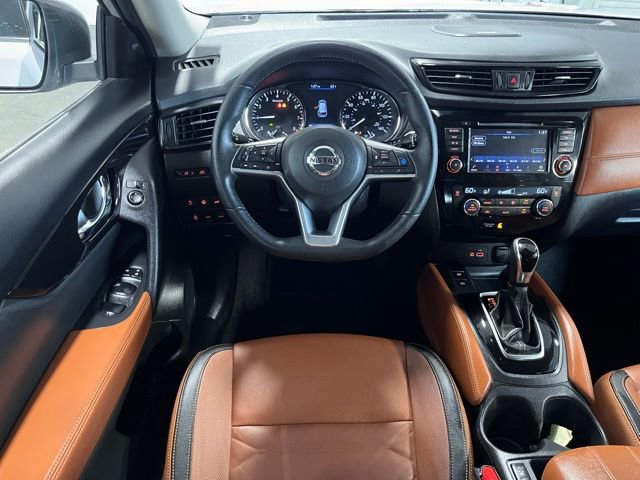 Used 2019 Nissan Rogue SL w/ Premium Package AWD/4WD image 18