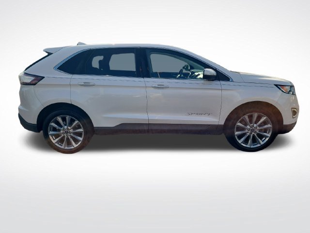 Used 2018 Ford Edge Titanium w/ Equipment Group 301A FWD image 6