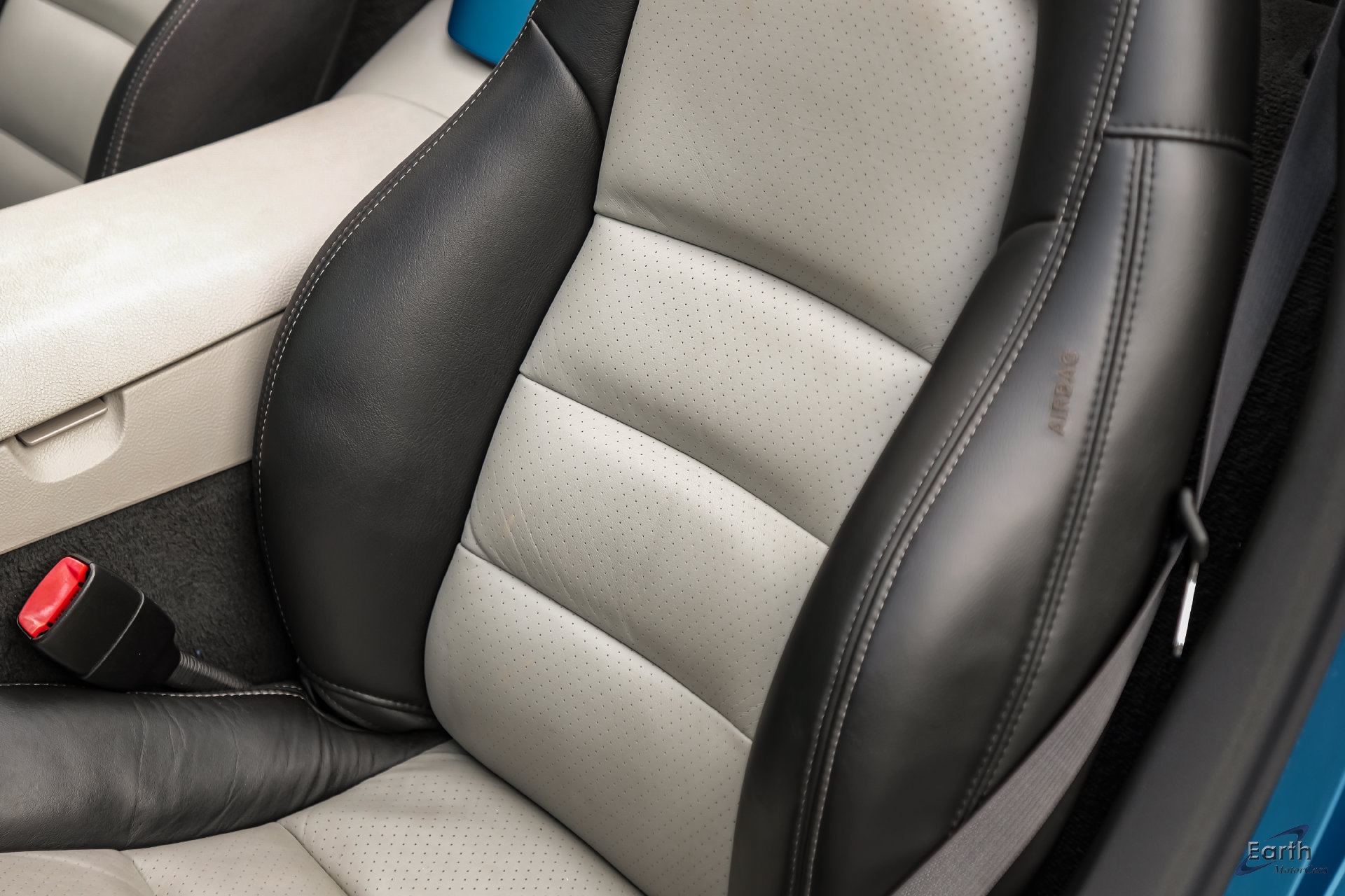 Used 2011 Chevrolet Corvette Grand Sport w/ Preferred Equipment Group RWD image 46