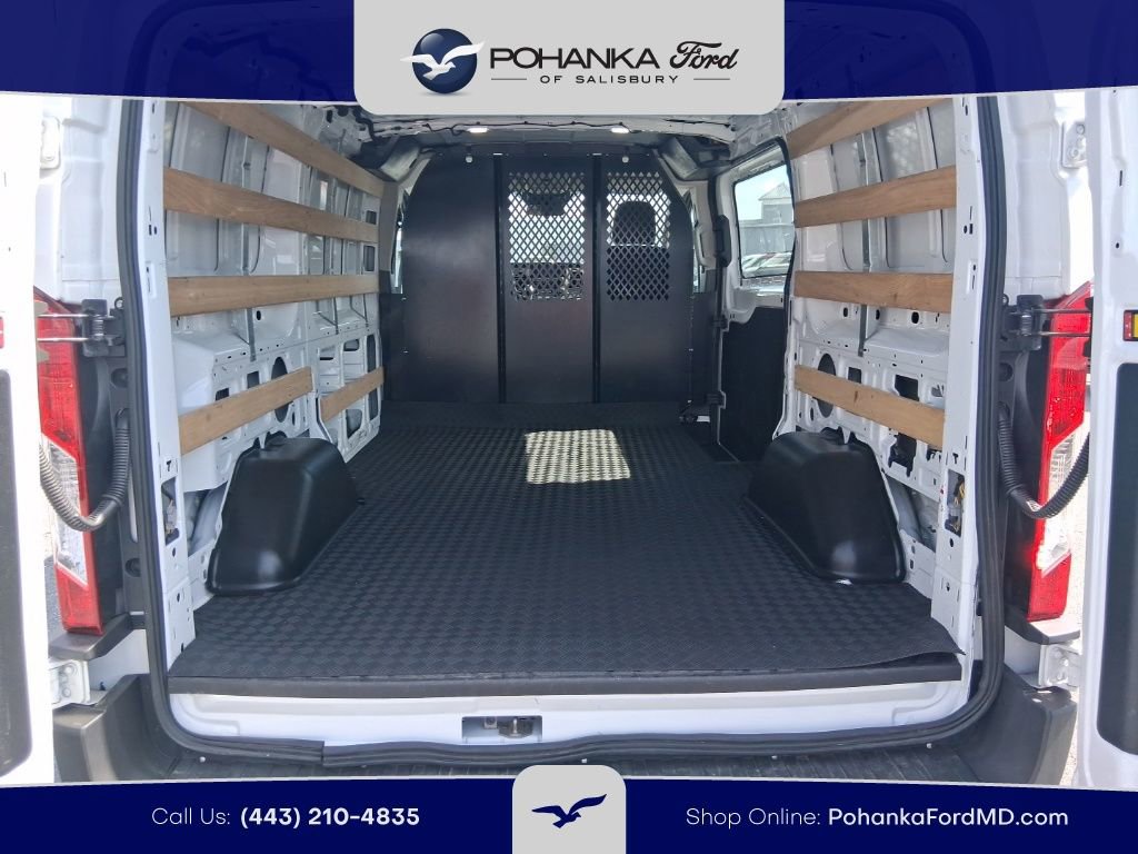 Used 2024 Ford Transit 250 Low Roof w/ Exterior Upgrade Package image 9