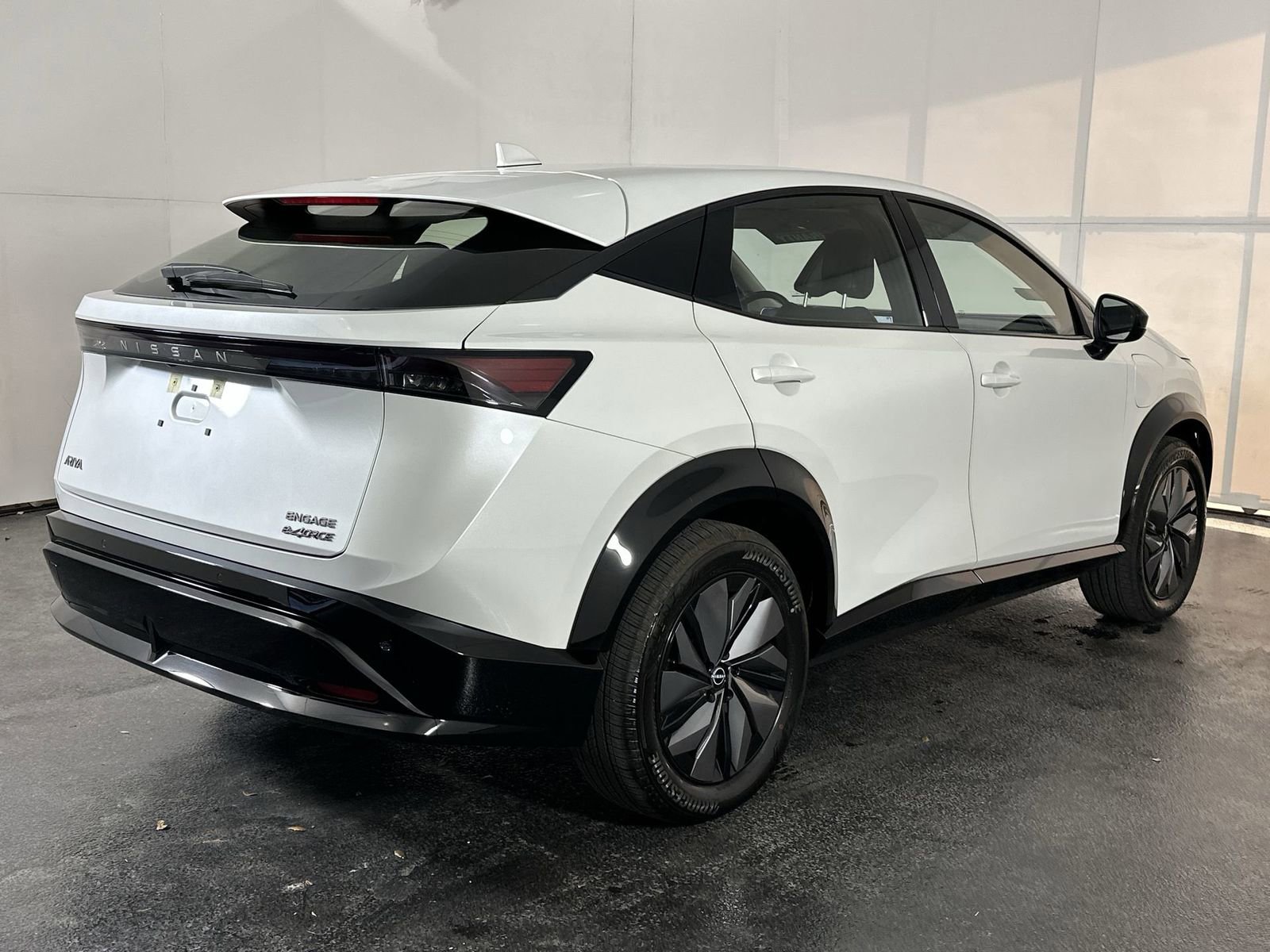 Certified 2024 Nissan Ariya AWD image 8