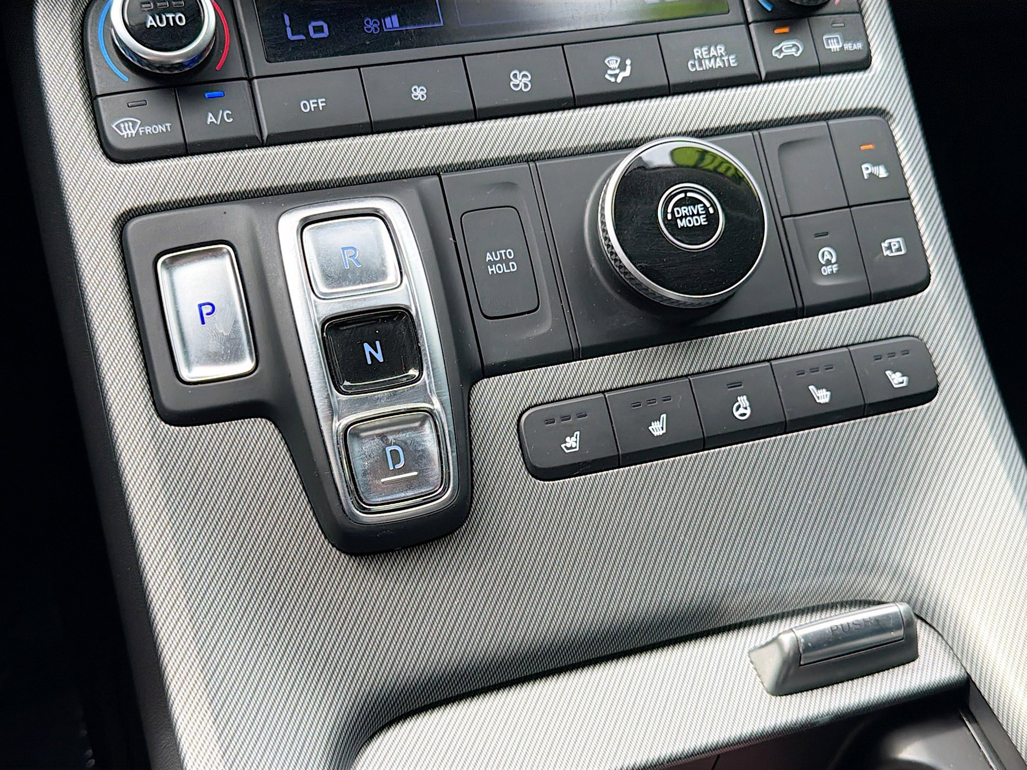 Used 2024 Hyundai Palisade SEL w/ Premium Package image 30