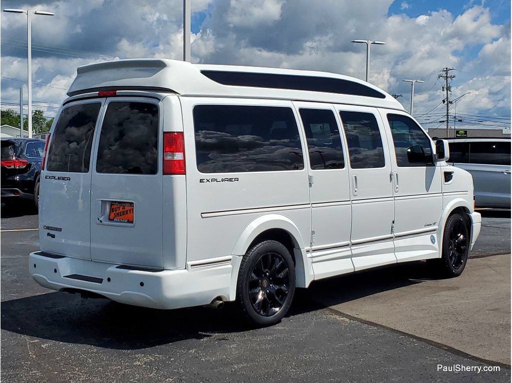 Used 2023 Chevrolet Express 2500 RWD image 13