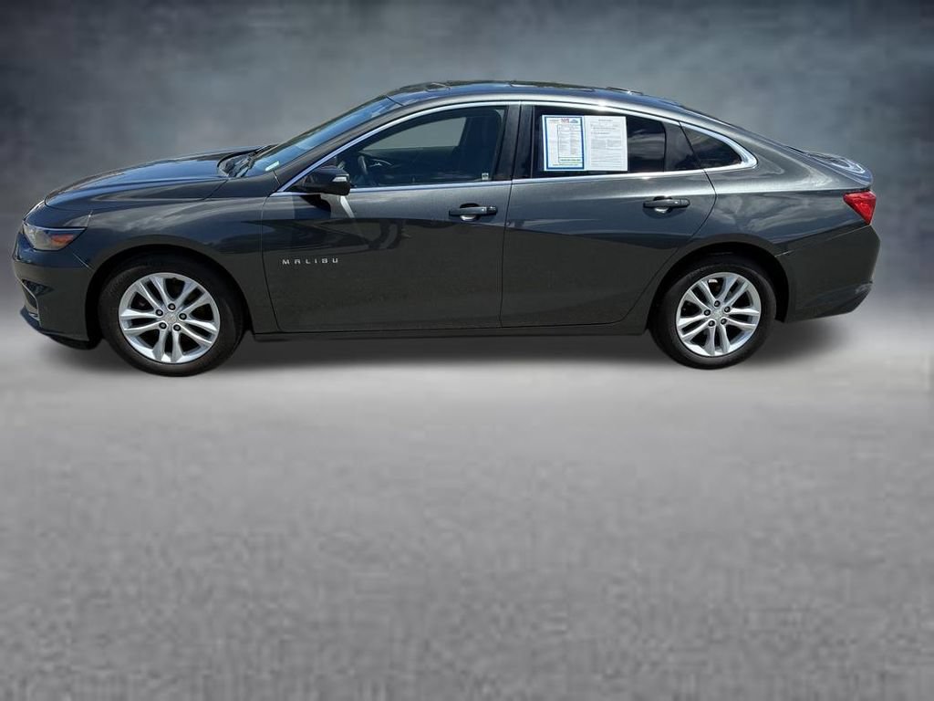Used 2016 Chevrolet Malibu LT FWD image 2