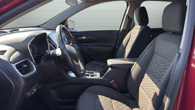 Used 2019 Chevrolet Equinox LT w/ Sun & Navigation Package image 20