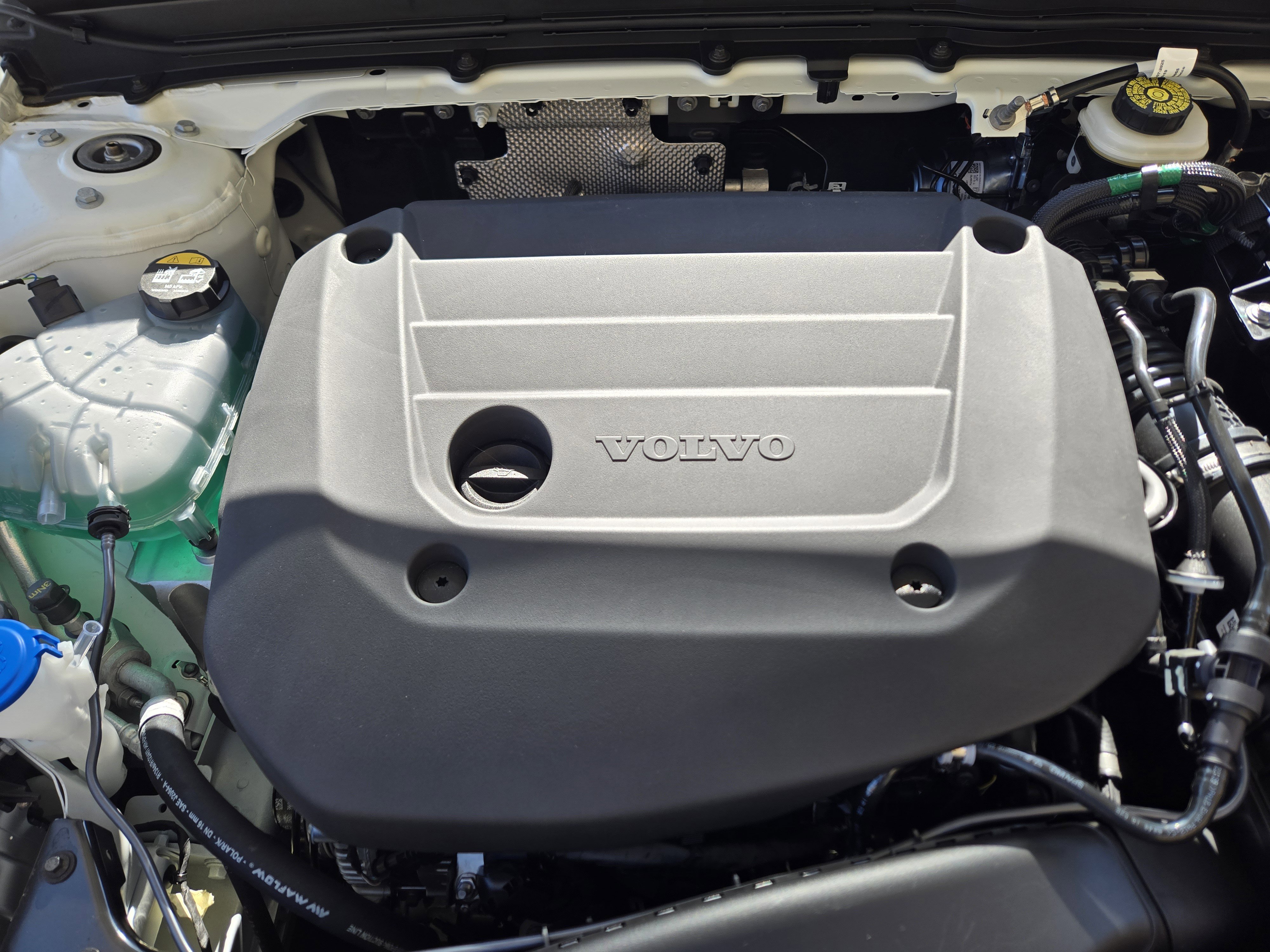 New 2026 Volvo XC40 B4 Core w/ Climate Package FWD image 29