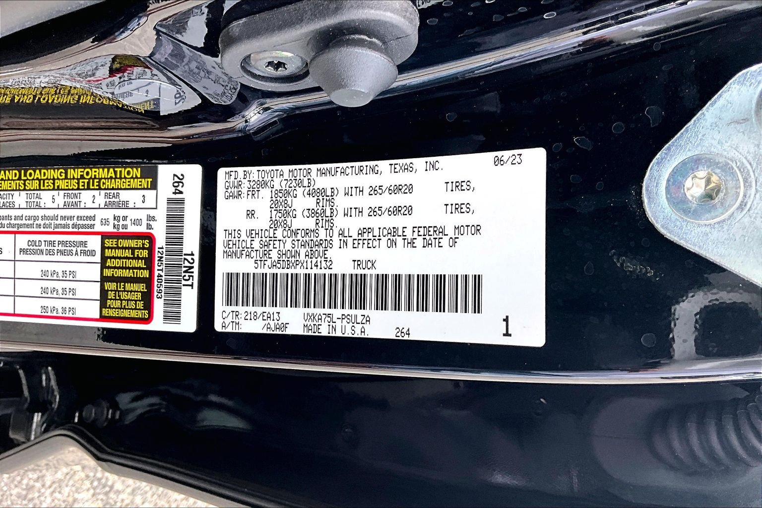 Used 2023 Toyota Tundra Limited AWD/4WD image 36