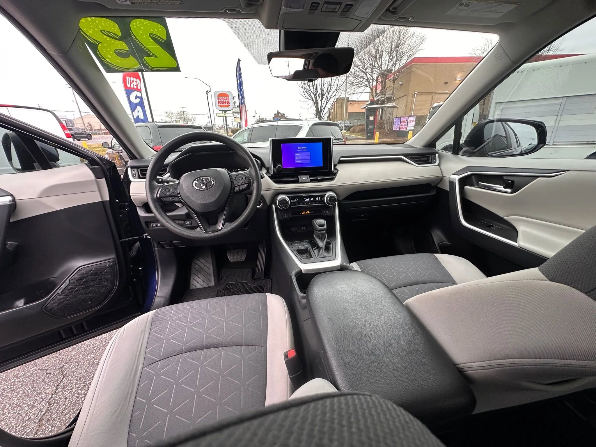 Used 2023 Toyota RAV4 XLE w/ Convenience Package FWD image 17