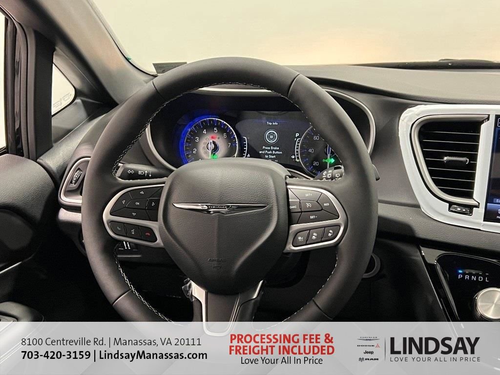 New 2026 Chrysler Voyager LX image 29