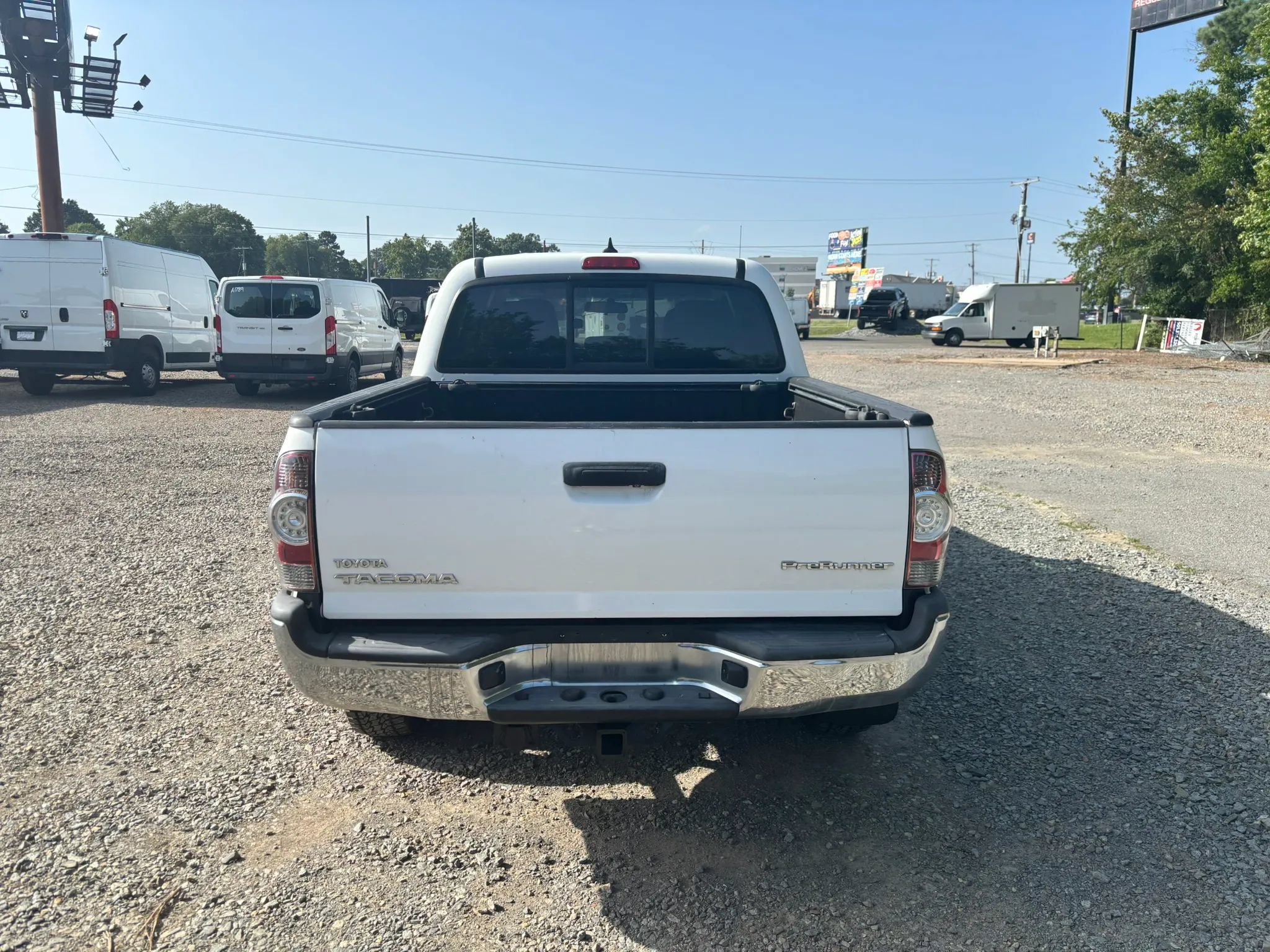 Used 2015 Toyota Tacoma PreRunner w/ SR5 Package RWD image 4