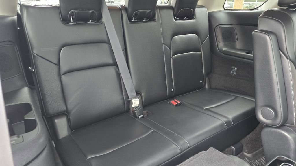 Used 2022 Nissan Pathfinder SL w/ SL Premium Package image 24