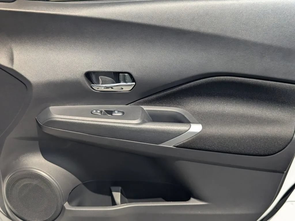 Certified 2024 Nissan Kicks SV FWD image 13