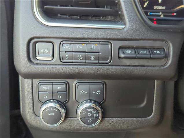 Used 2023 GMC Yukon AT4 w/ Technology Package image 21