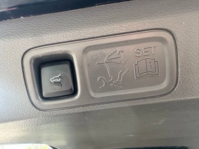 Used 2019 Ford Expedition Limited w/ Equipment Group 302A image 36