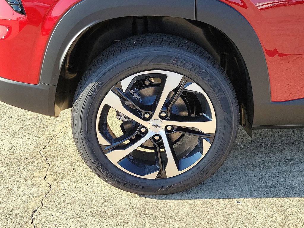 New 2026 Chevrolet Trax RS w/ Driver Confidence Package image 7
