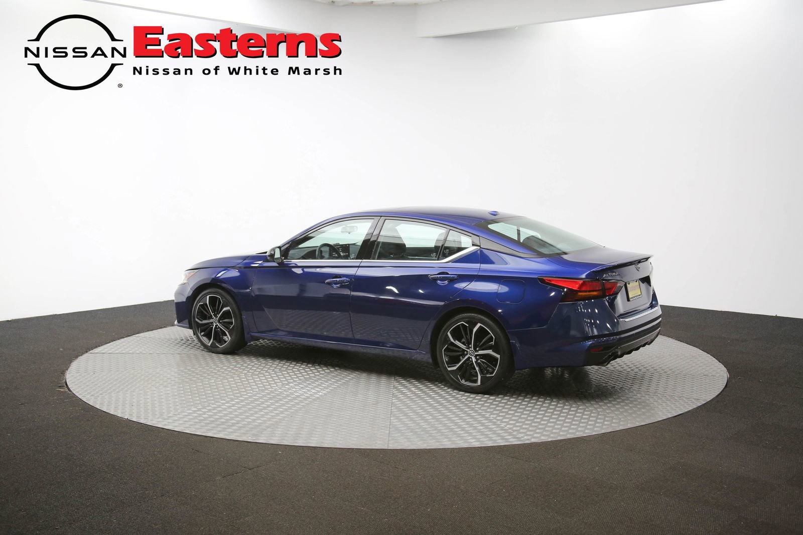 Used 2023 Nissan Altima 2.5 SR w/ SR Premium Package FWD image 60