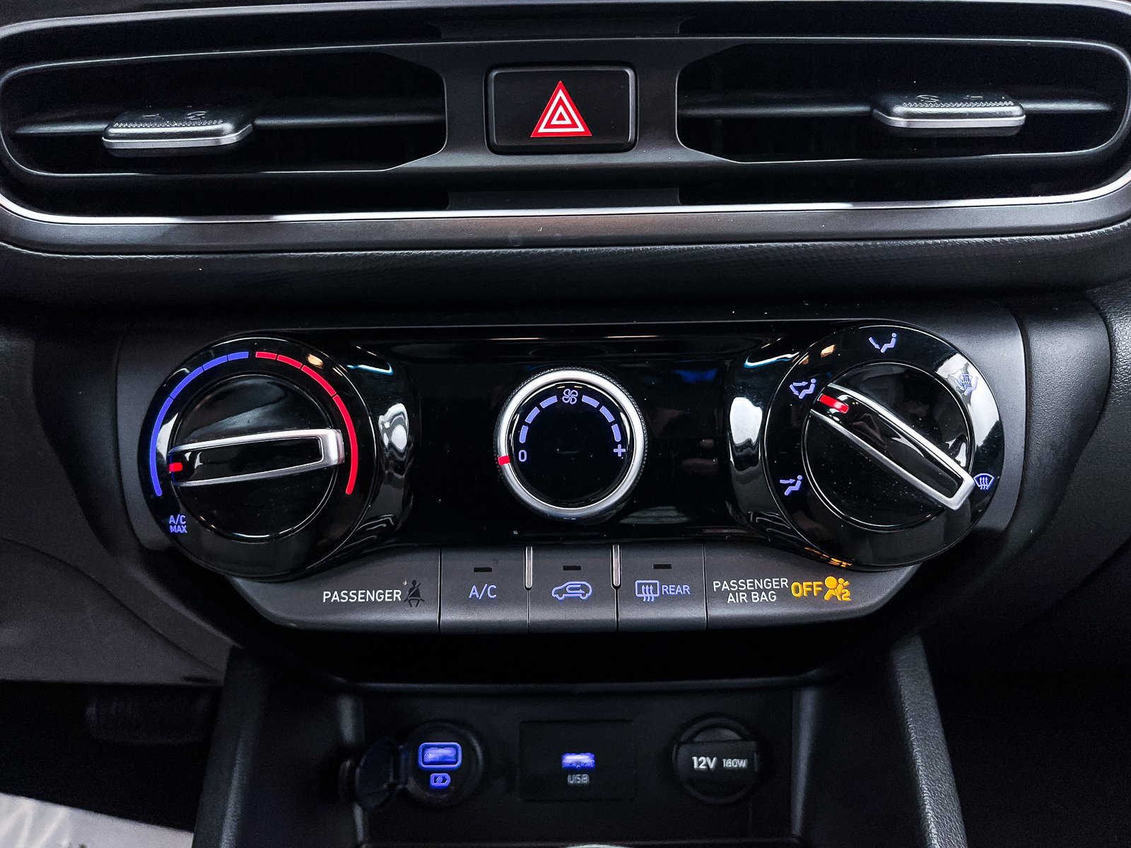 Used 2023 Hyundai Kona SEL image 22