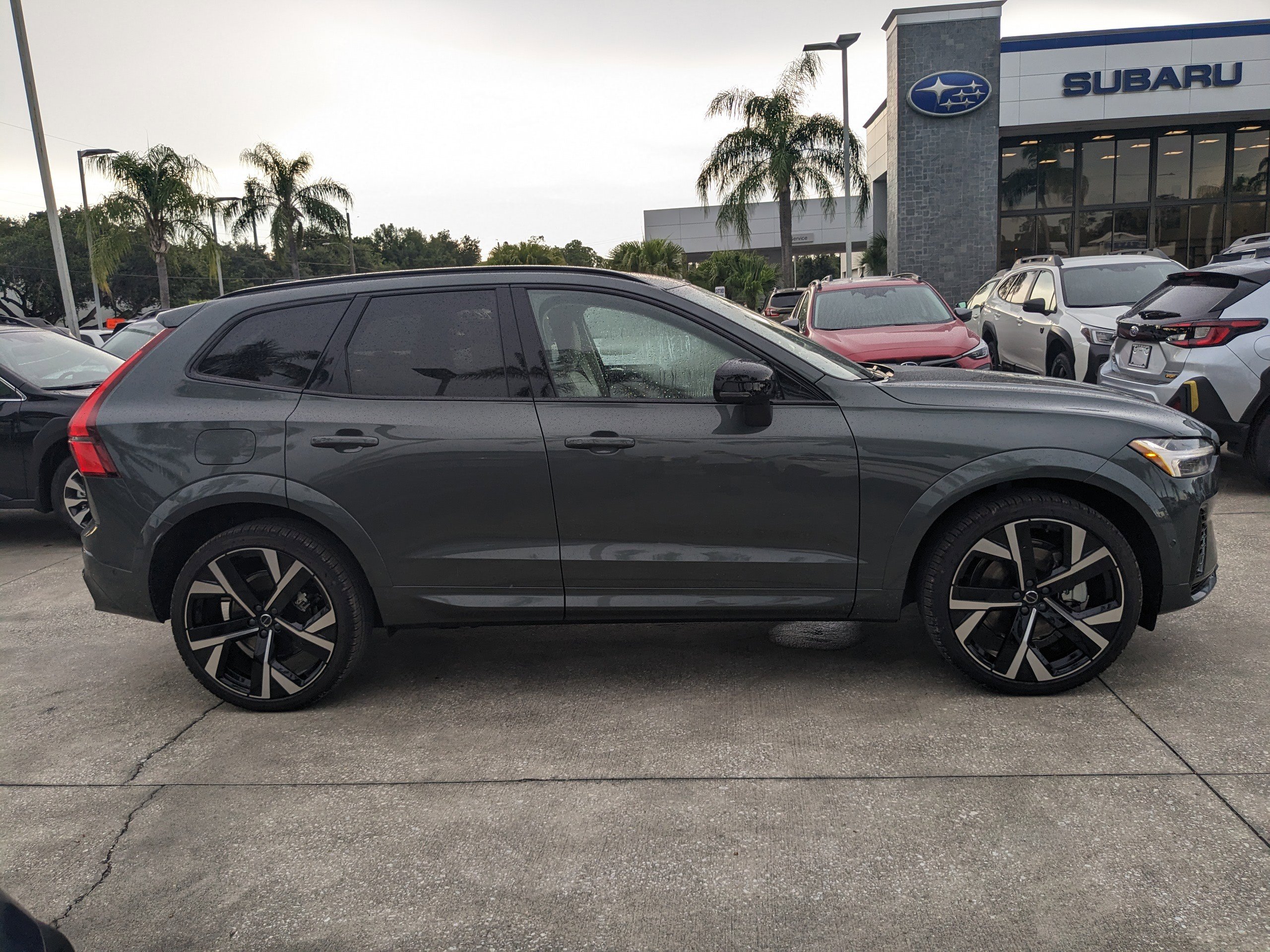 New 2026 Volvo XC60 T8 Ultra image 3