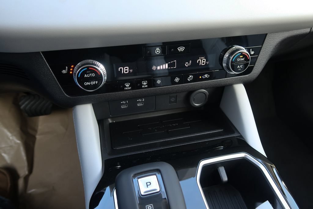 New 2026 Mitsubishi Outlander SE AWD/4WD image 32