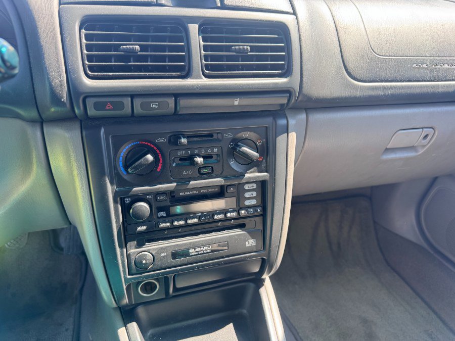 Used 2001 Subaru Forester L image 15