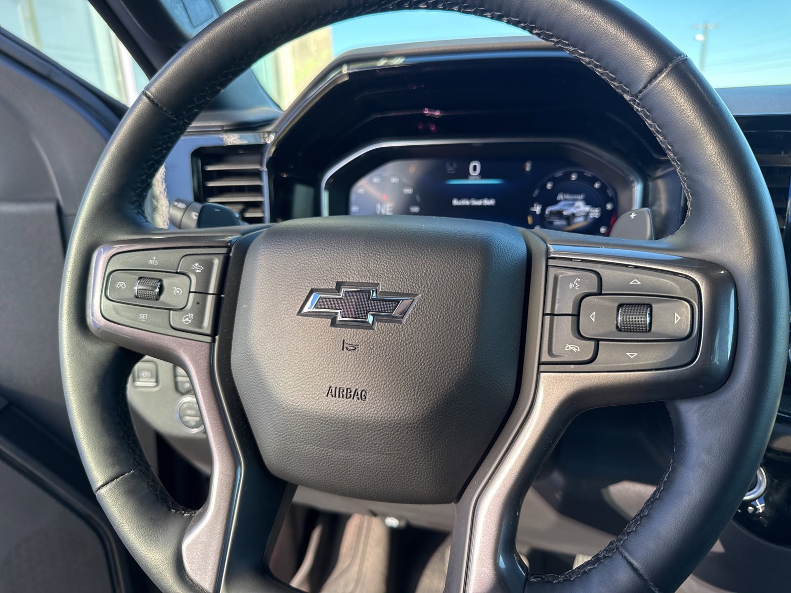 Used 2024 Chevrolet Silverado 1500 ZR2 w/ Technology Package image 28