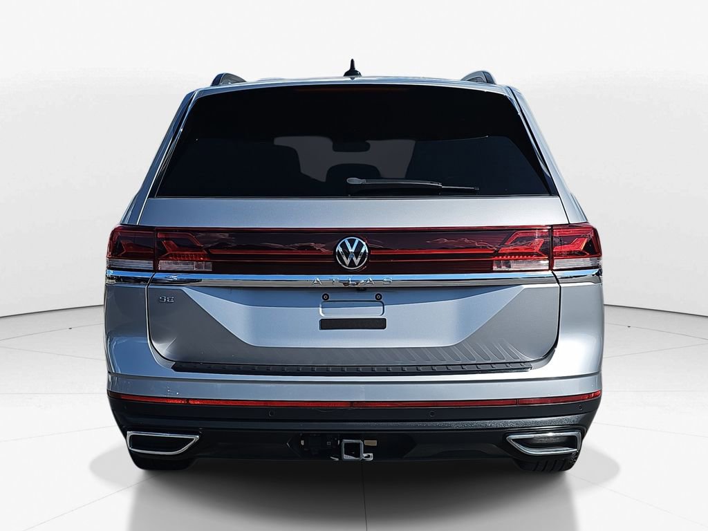 Used 2024 Volkswagen Atlas SE image 6