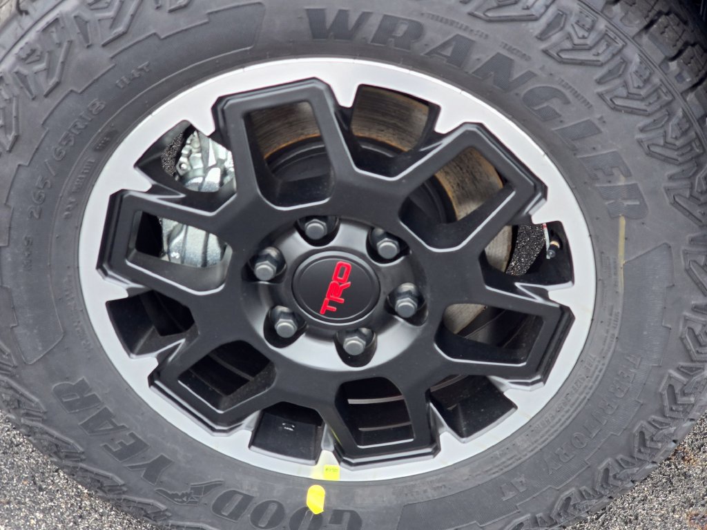 New 2026 Toyota Tacoma TRD Off-Road w/ TRD Off Road Premium Package AWD/4WD image 13