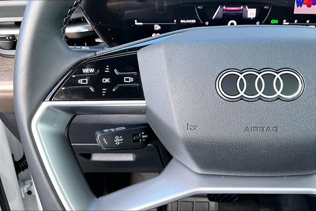 Used 2025 Audi Q5 Premium w/ Convenience Package AWD/4WD image 11