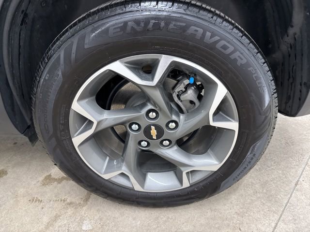 Used 2024 Chevrolet Trax LT w/ Driver Confidence Package FWD image 13