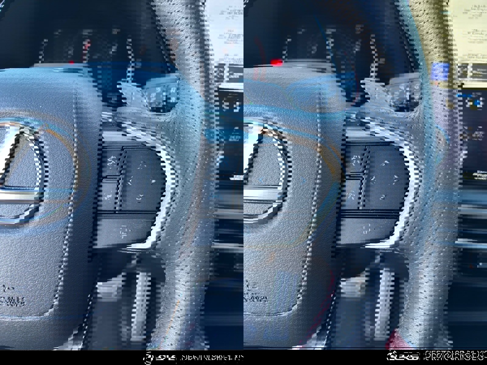 Certified 2024 Lexus RX 500h F Sport image 30