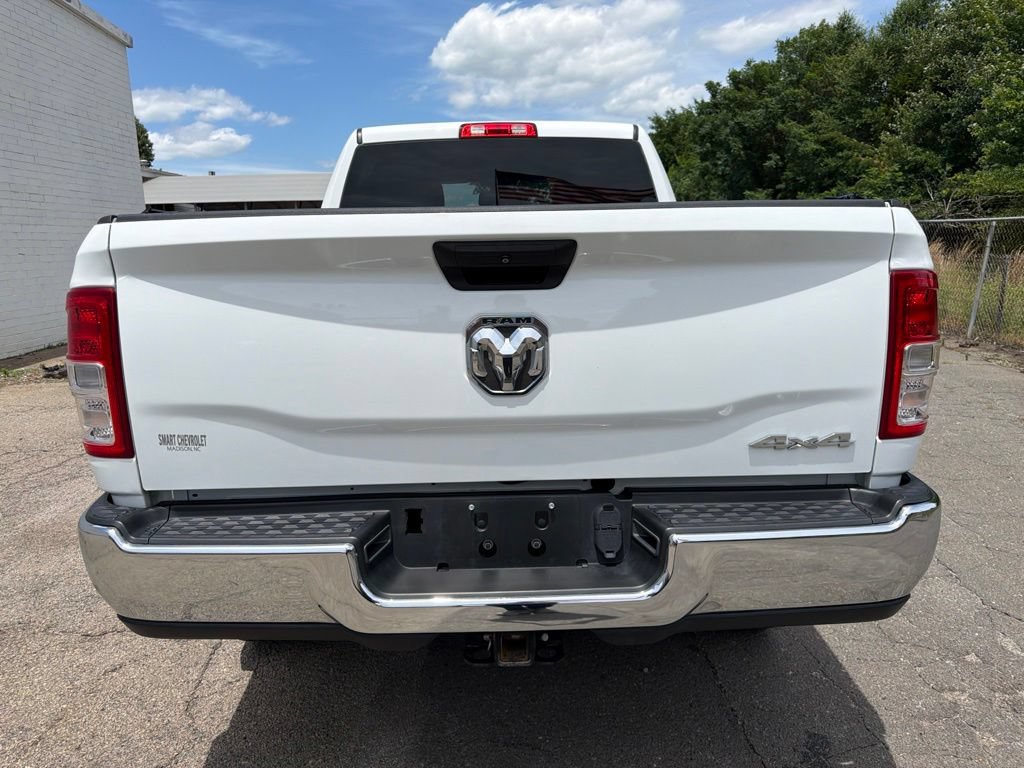 Used 2024 RAM 2500 Tradesman w/ Chrome Appearance Group AWD/4WD image 3