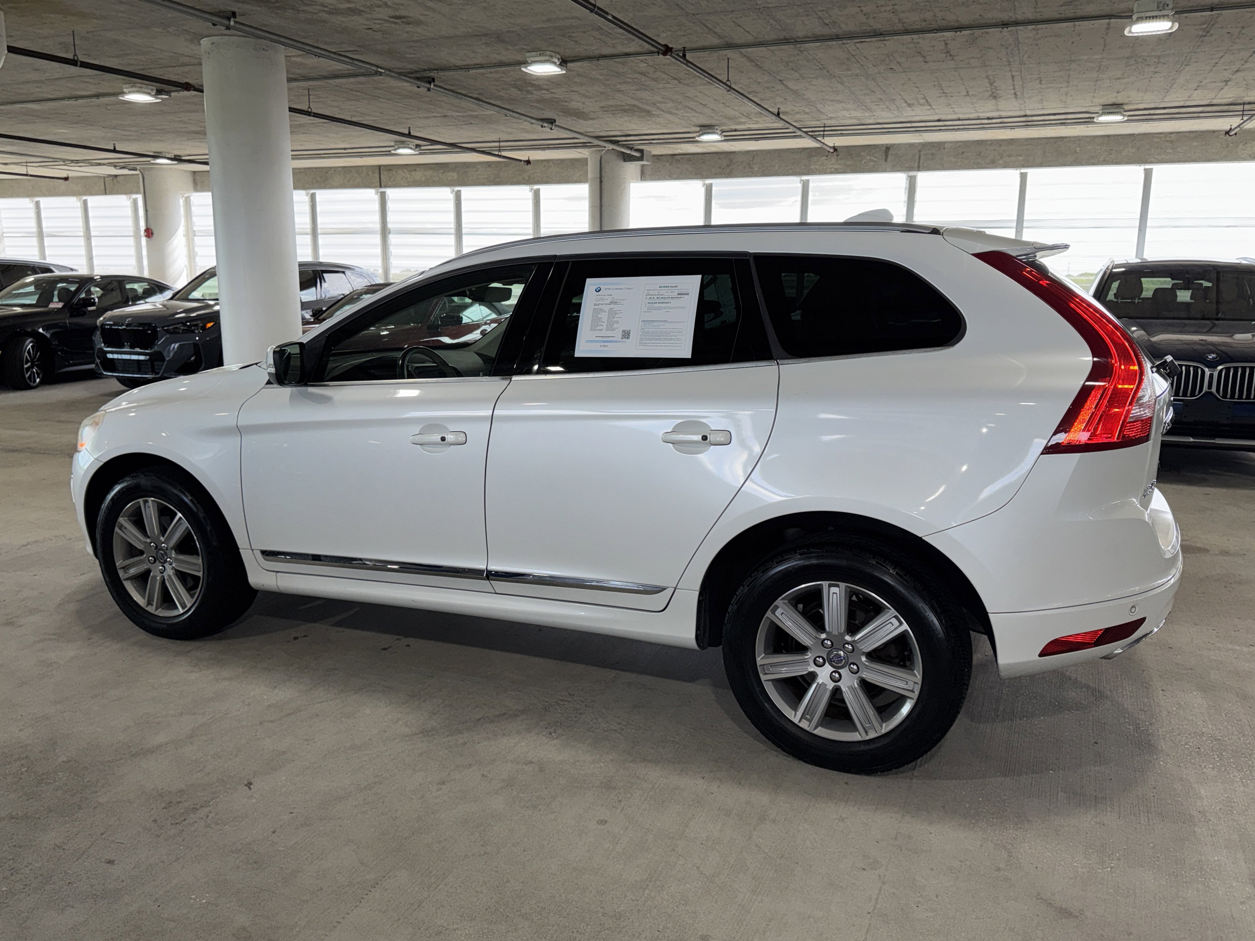 Used 2016 Volvo XC60 T6 Platinum AWD/4WD image 5
