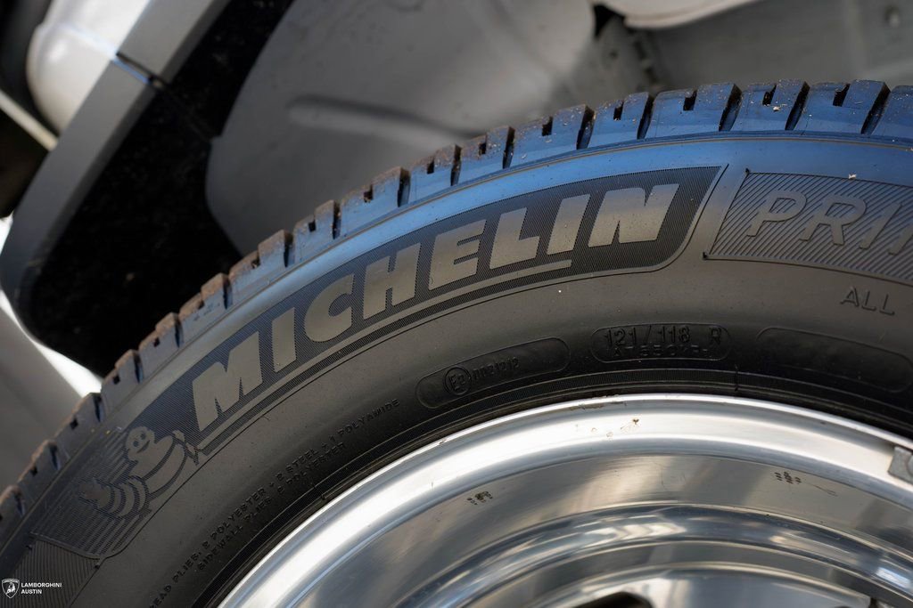 Used 2024 Chevrolet Silverado 3500 High Country w/ High Country Premium Package image 31