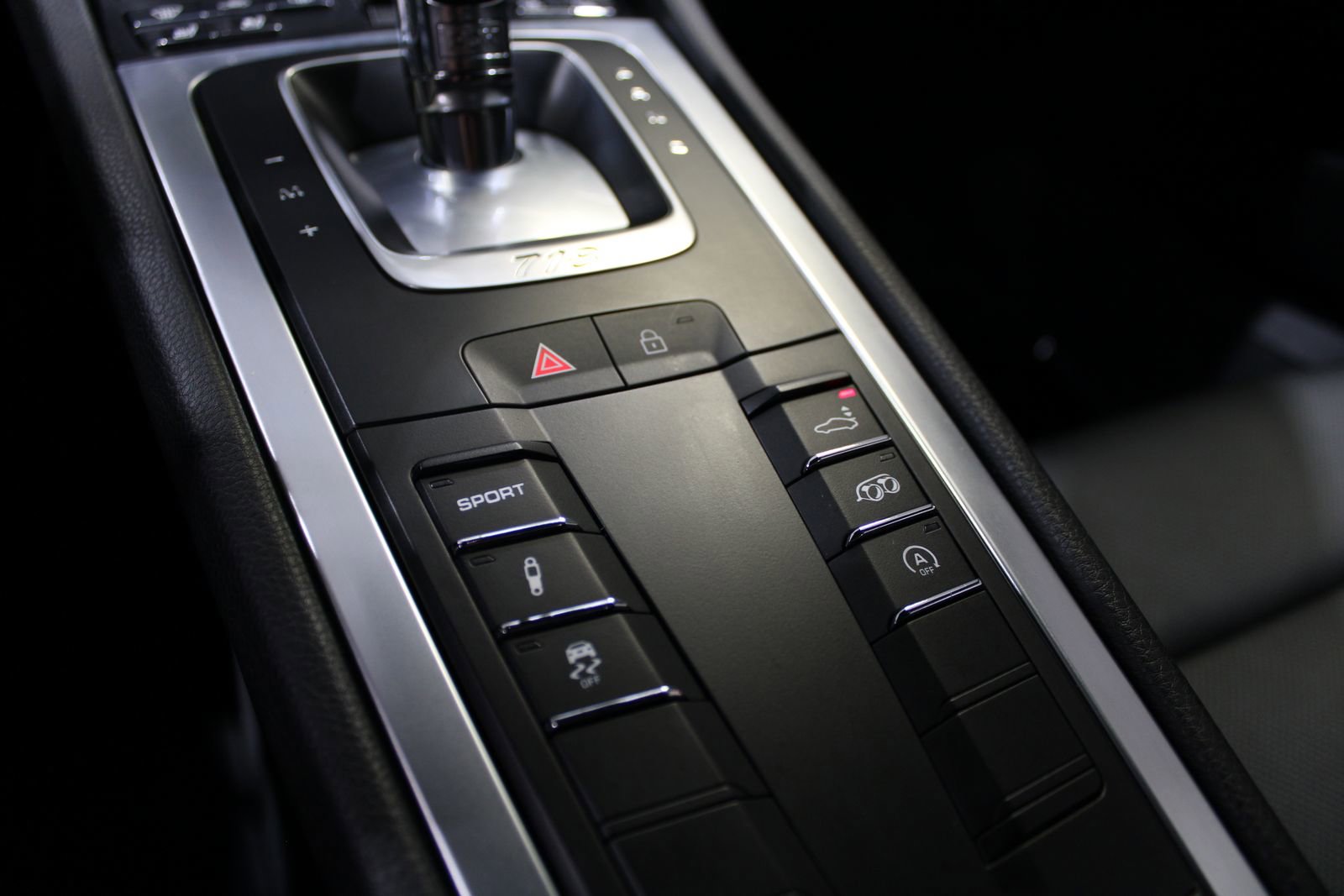 Used 2021 Porsche 718 Cayman S RWD image 34