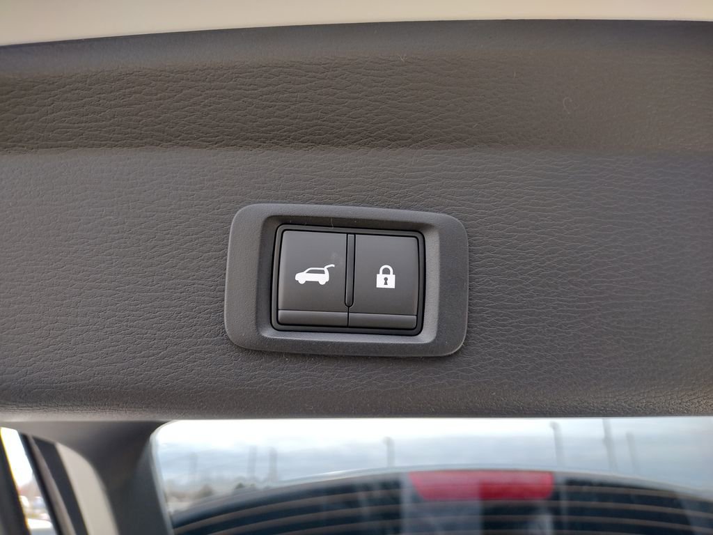 New 2026 Mitsubishi Outlander SEL image 19