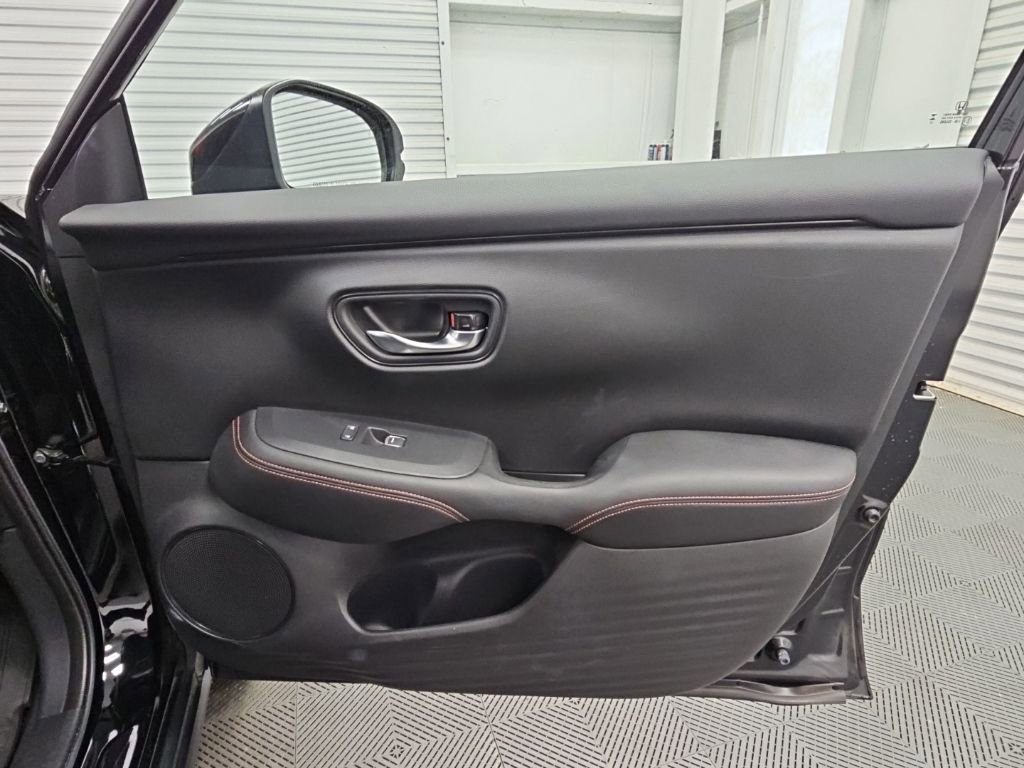 Used 2024 Honda HR-V Sport image 34