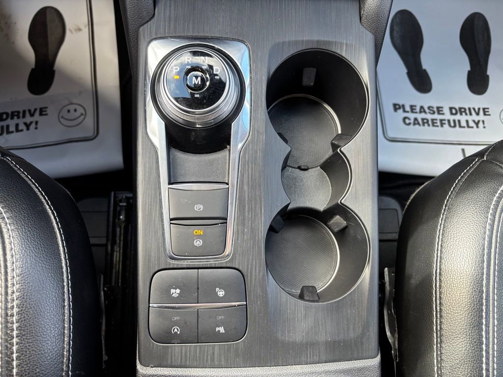 Used 2020 Ford Escape Titanium AWD/4WD image 26