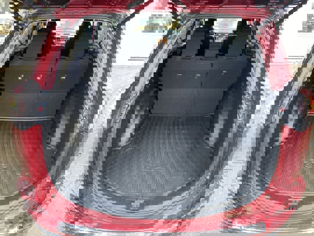 Used 2018 Toyota RAV4 XLE image 23