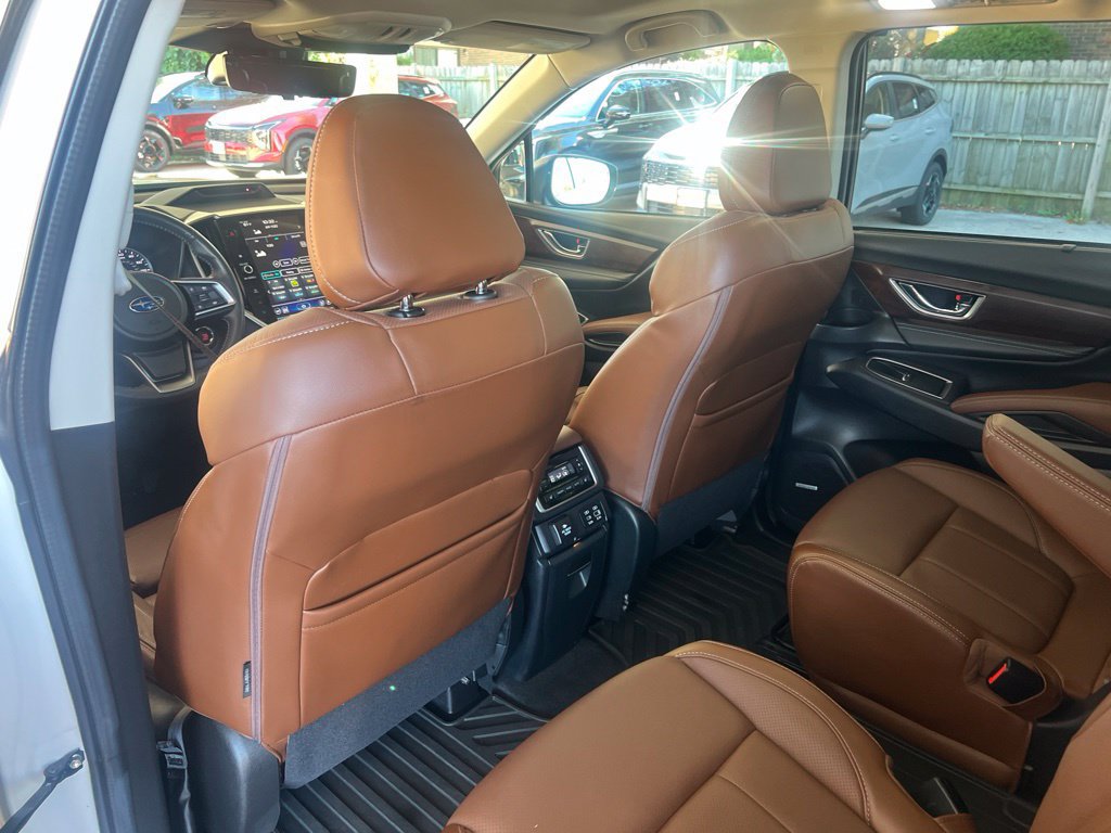 Used 2024 Subaru Ascent Touring AWD/4WD image 10