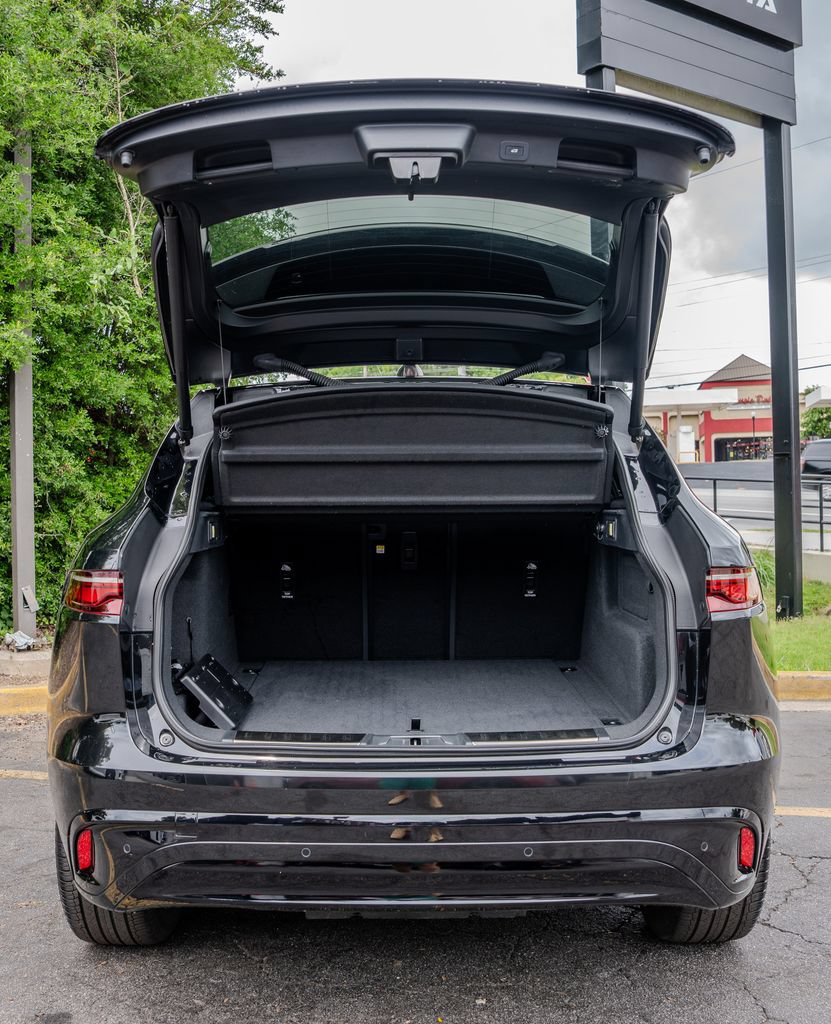 Used 2024 Jaguar F-PACE R-Dynamic S AWD/4WD image 25