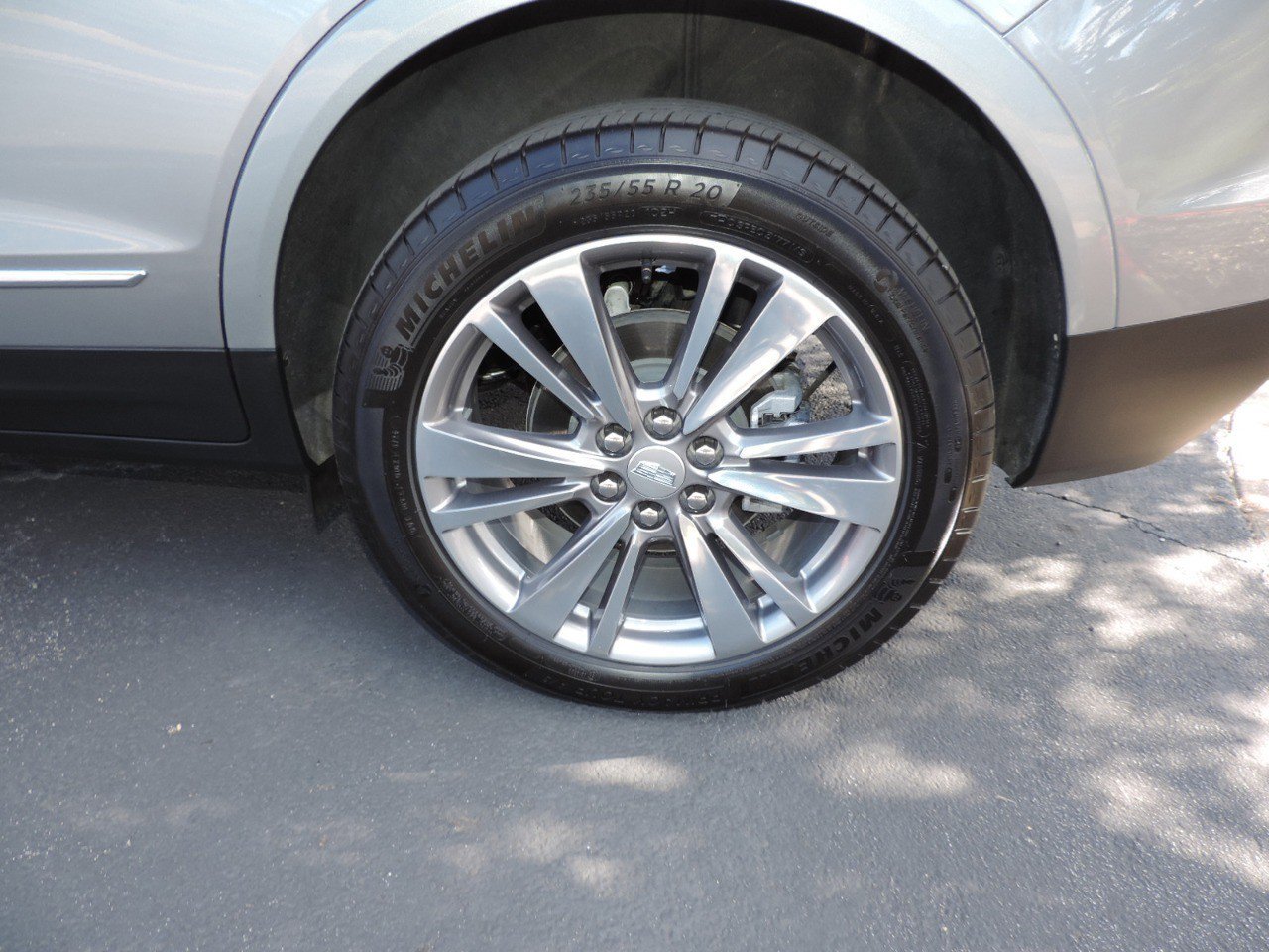 Certified 2025 Cadillac XT5 Premium Luxury image 15