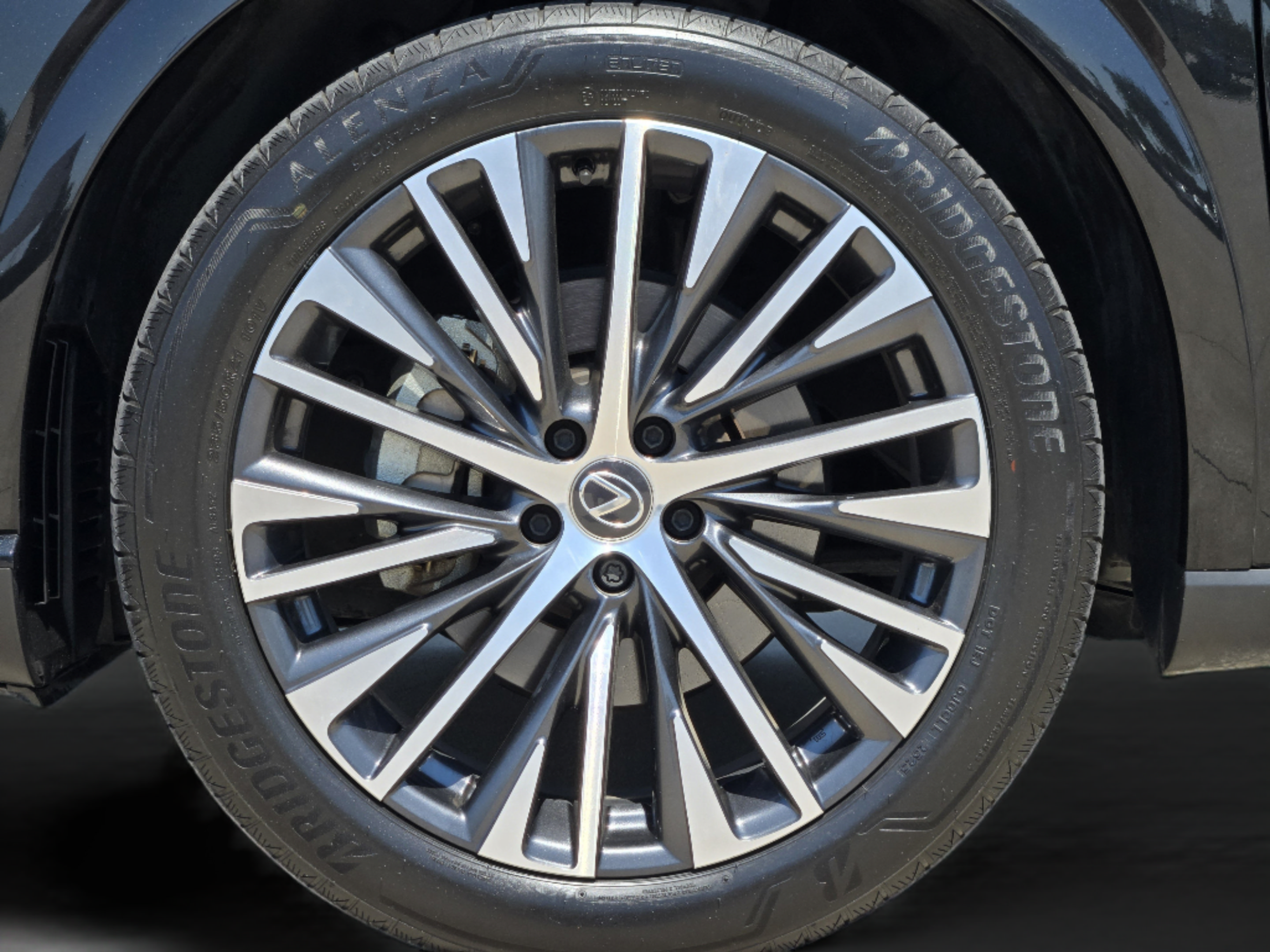 Certified 2025 Lexus RX 350 Premium Plus w/ Accessory Package (Z1) FWD image 36
