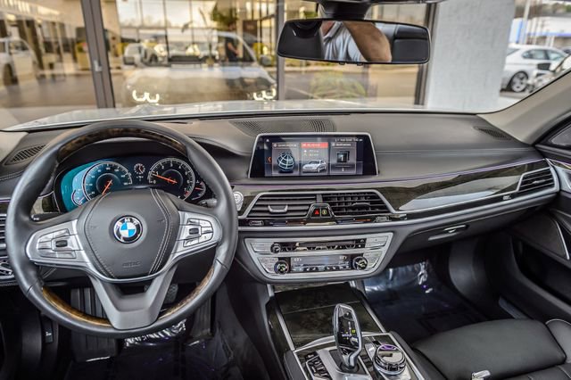 Used 2019 BMW 740i xDrive w/ Executive Package image 24