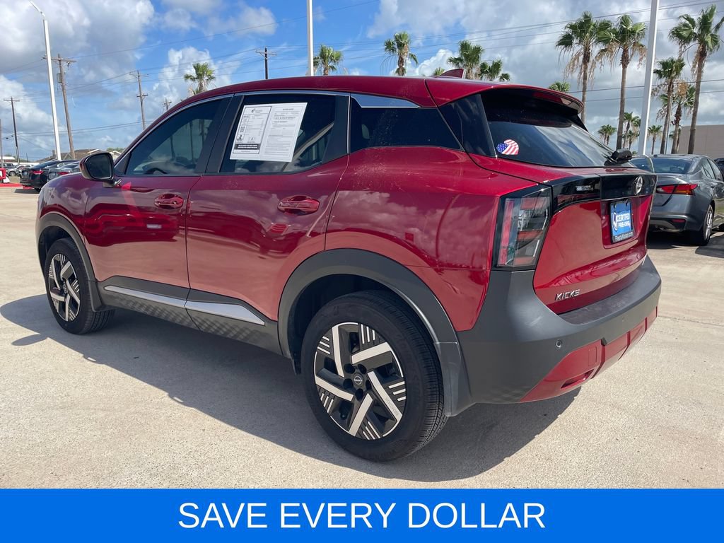 Used 2025 Nissan Kicks SV FWD image 3