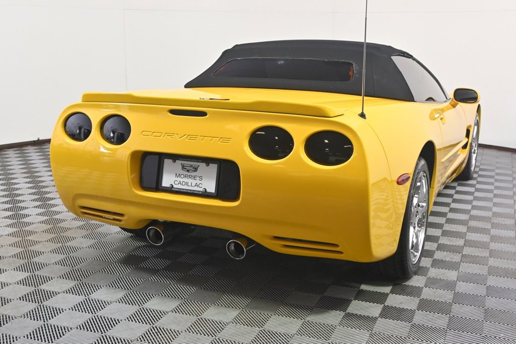 Used 2002 Chevrolet Corvette Convertible w/ Preferred Equipment Group2 image 6