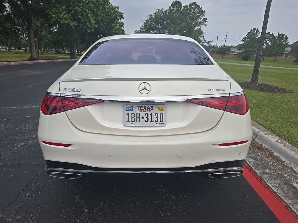 Used 2021 Mercedes-Benz S 580 4MATIC Sedan w/ AMG Line image 5