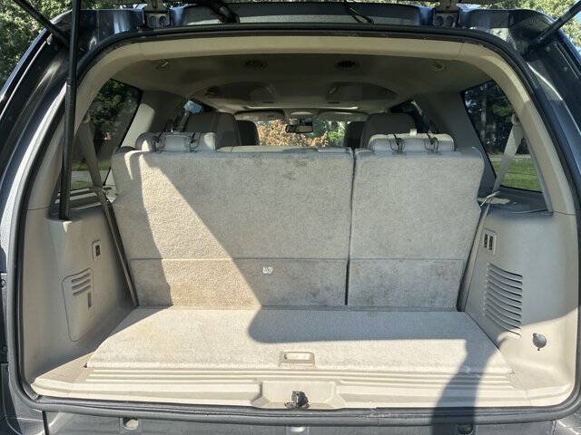 Used 2013 Ford Expedition Limited AWD/4WD image 18