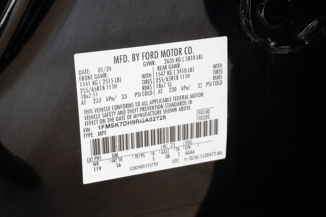 Used 2024 Ford Explorer XLT w/ Equipment Group 202A RWD image 30